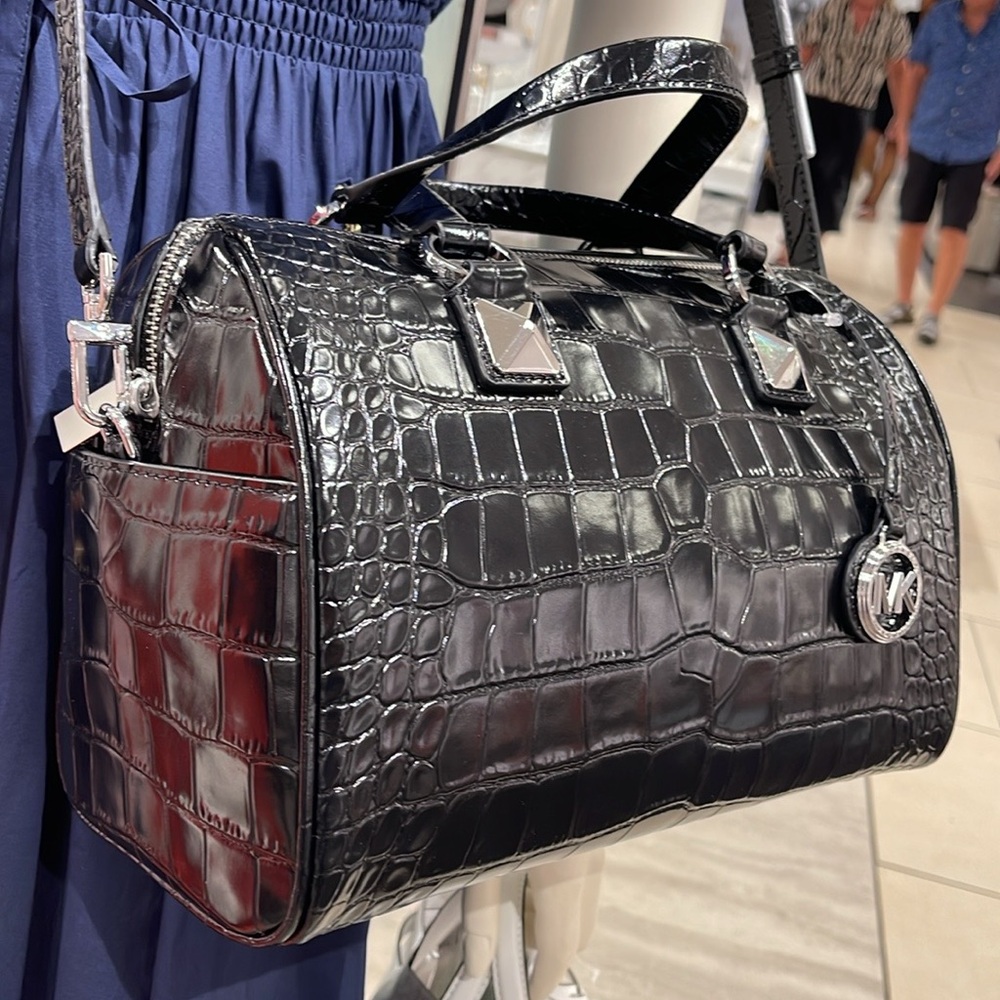 Michael Kors Grayson Medium Crocodile Embossed Leather Satchel
Black 
NWT - Picture 2 of 16